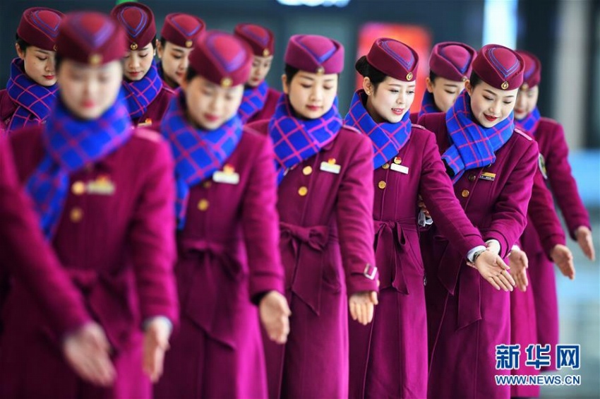 春節(jié)期間中の特別輸送體制に備え、乗務(wù)員の特別トレーニング