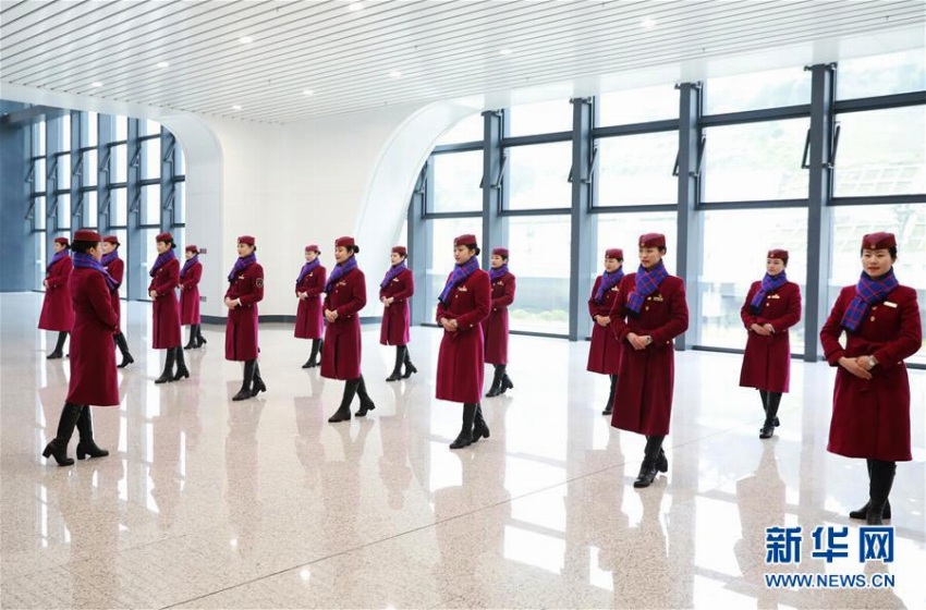 春節(jié)期間中の特別輸送體制に備え、乗務(wù)員の特別トレーニング