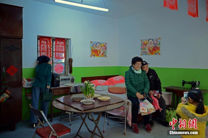 天津市のショッピングセンターで80、90年代の懐かしの年越し風(fēng)景再現(xiàn)