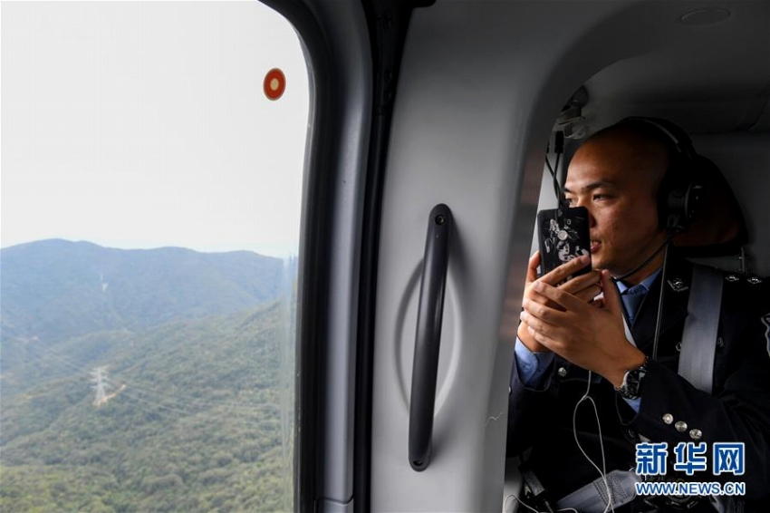 深セン交通警察が春運におけるヘリコプターによる初の道路探査実施