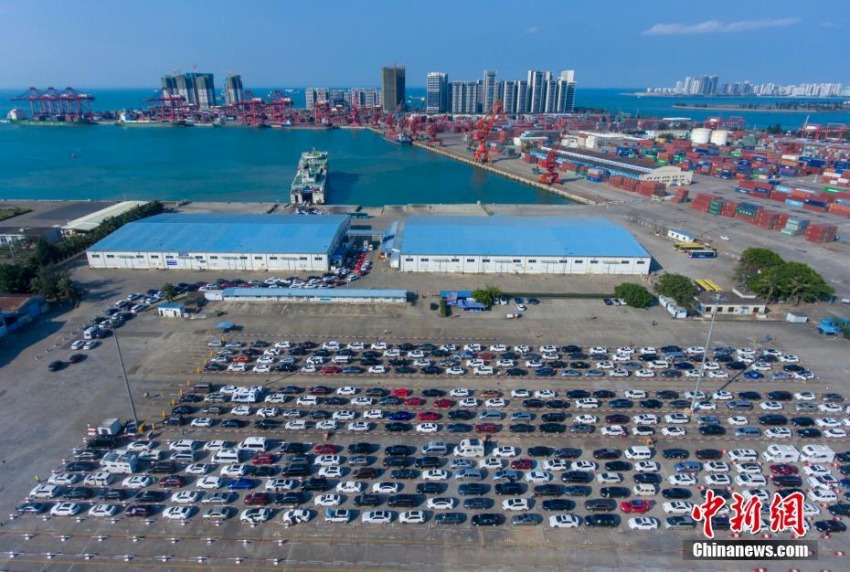 海南島?？冥胃鞲郅?自家用車Uターンラッシュのピークに