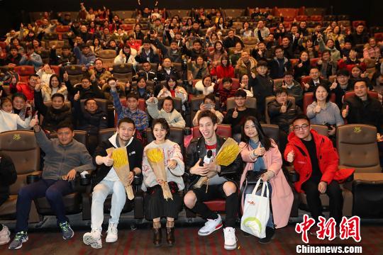 映畫(huà)「流浪地球」の監(jiān)督とメインキャストが南京で撮影エピソード披露