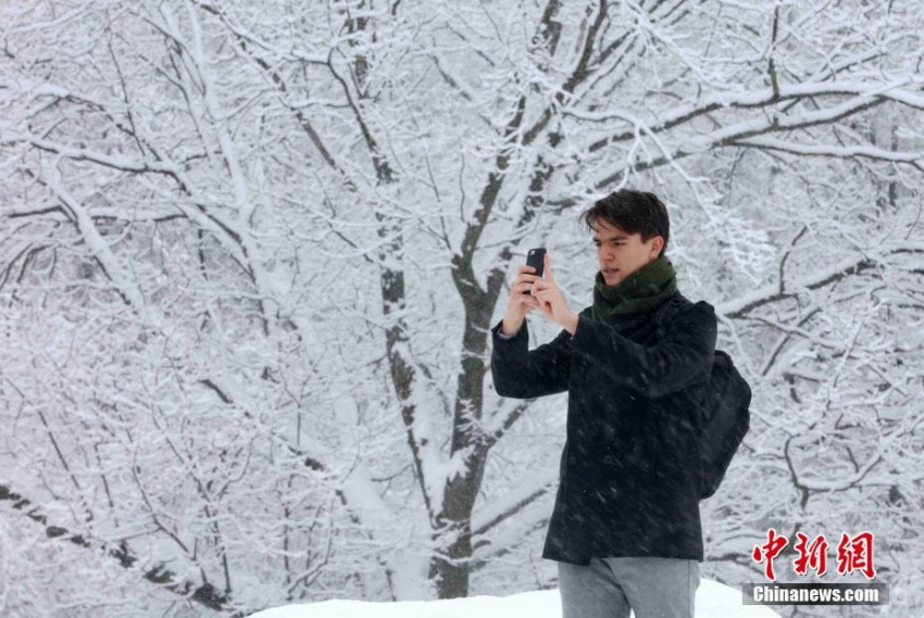 モスクワで記録的な大雪