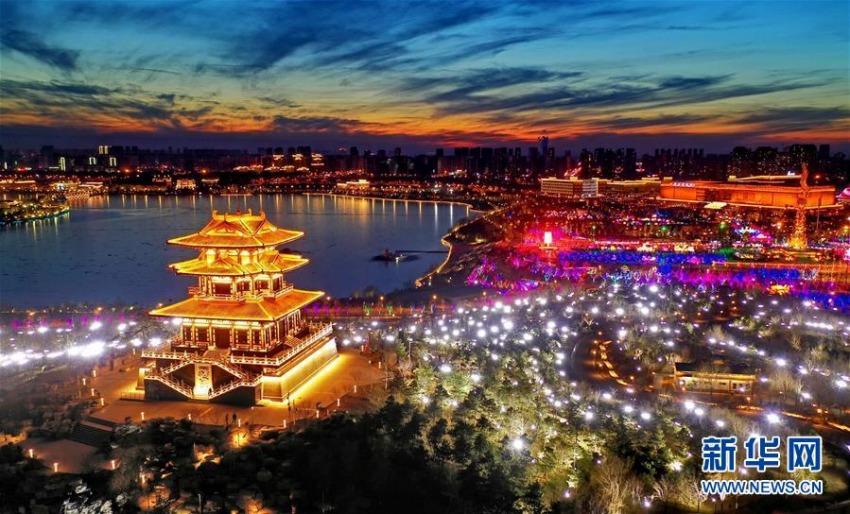 唐山市南湖公園の景色（2月17日、ドローンによる撮影?楊世尭）。