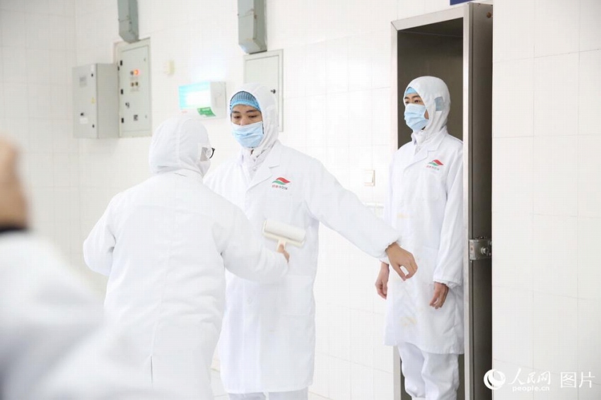 中國の高速鉄道で販売される弁當の工場を訪ねる