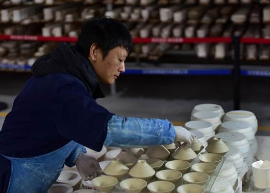 中國の民間経済の対GDP寄與度は60％超　政府が多様な措置