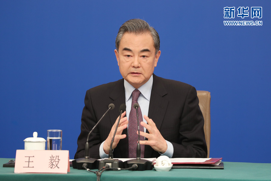 ＜王毅外交部長記者會見＞中日関係の改善は歩み始めたばかり