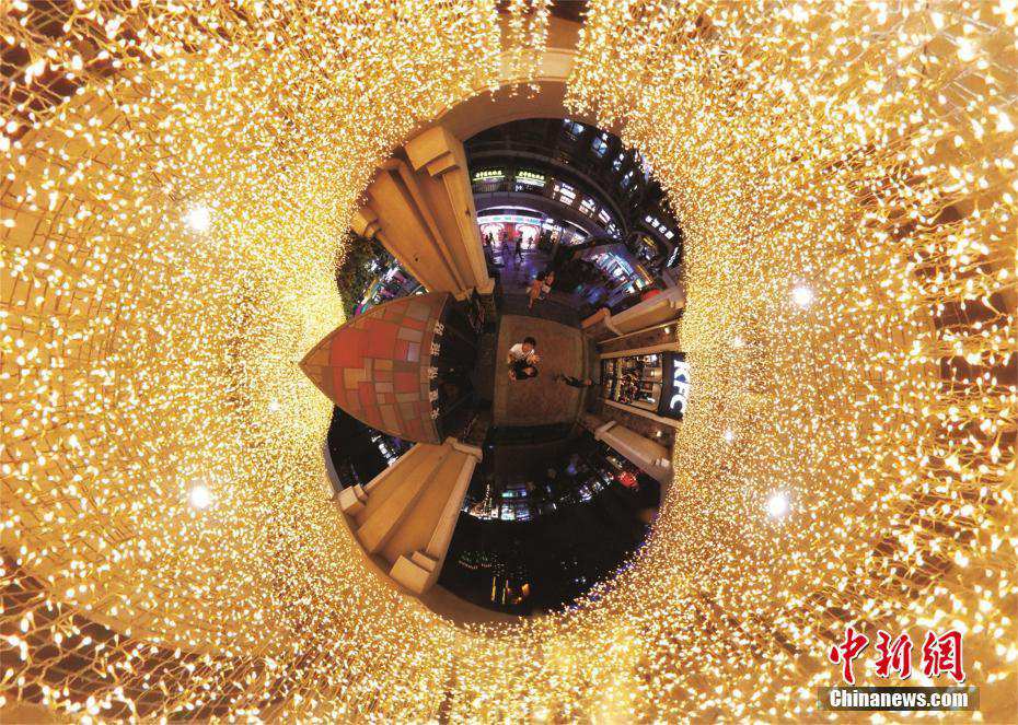 360度パノラマの武漢市內(nèi)の景色。（撮影?蘇曼）