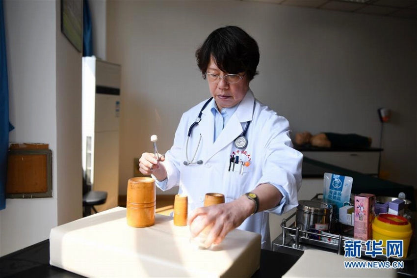 中國侵略日本軍南京大虐殺遭難同胞紀(jì)念館のボランティア吉川淳子さん