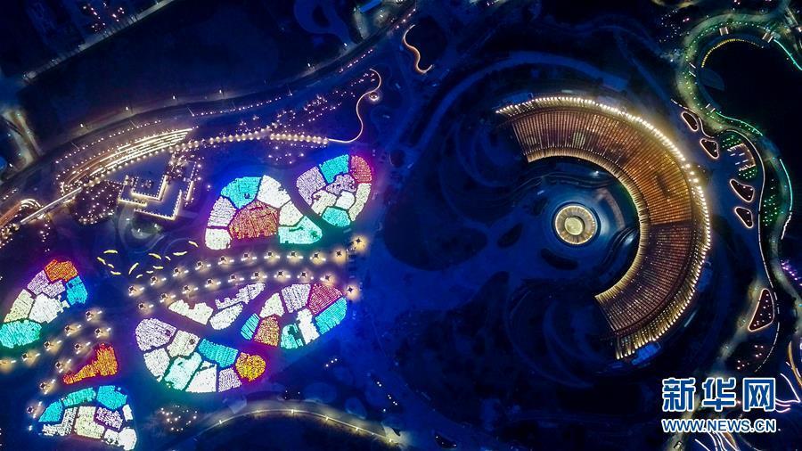 夜景で見る北京國際園蕓博覧會會場