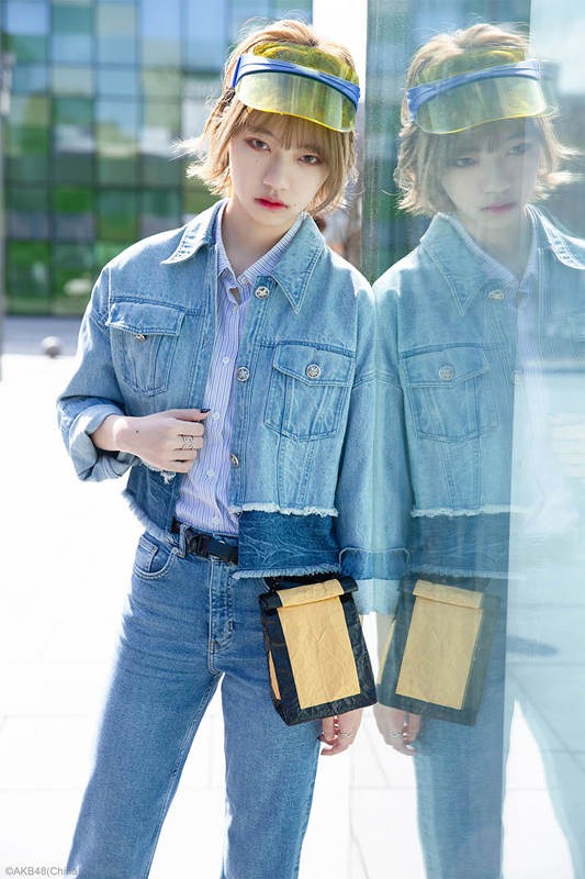 AKB48 TeamSHが春の日差しを浴びたストリートスナップを撮影