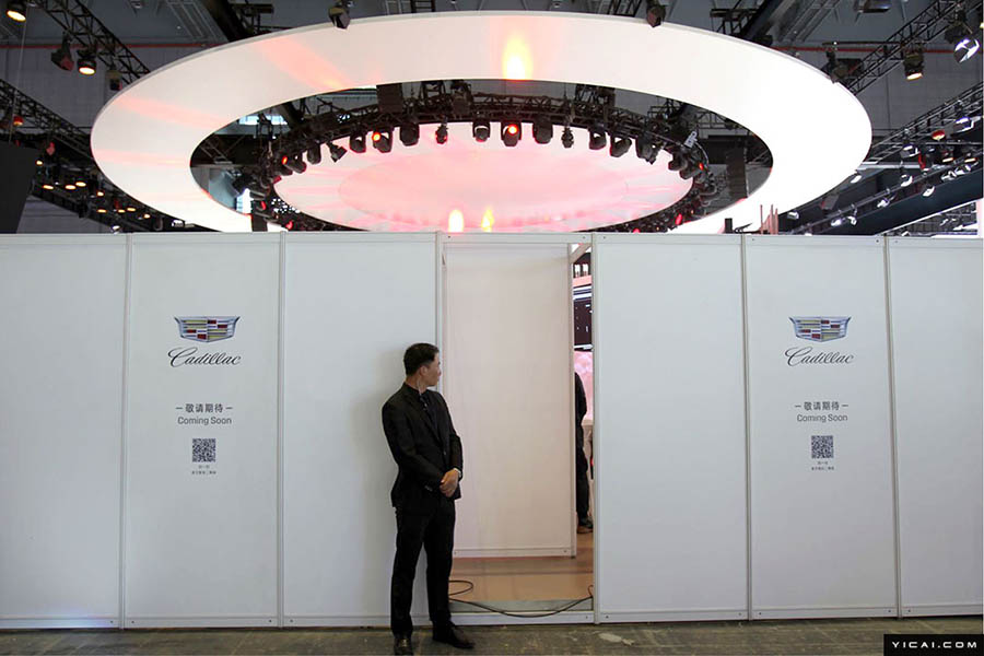 上海モーターショー　各展示ブースが急ピッチで準(zhǔn)備進(jìn)行中