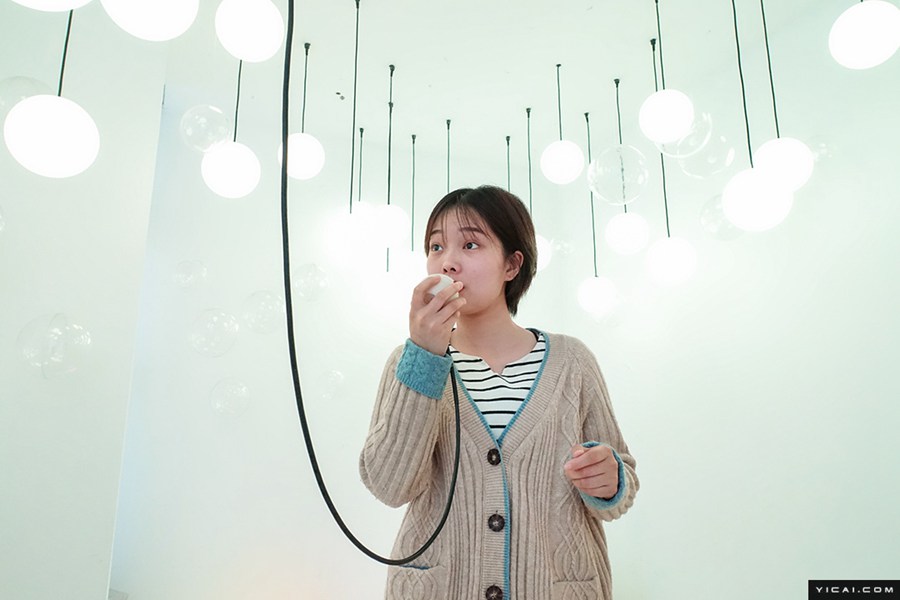 上海の商業(yè)施設(shè)に4連休中「不思議なストレス解消館」登場(chǎng)