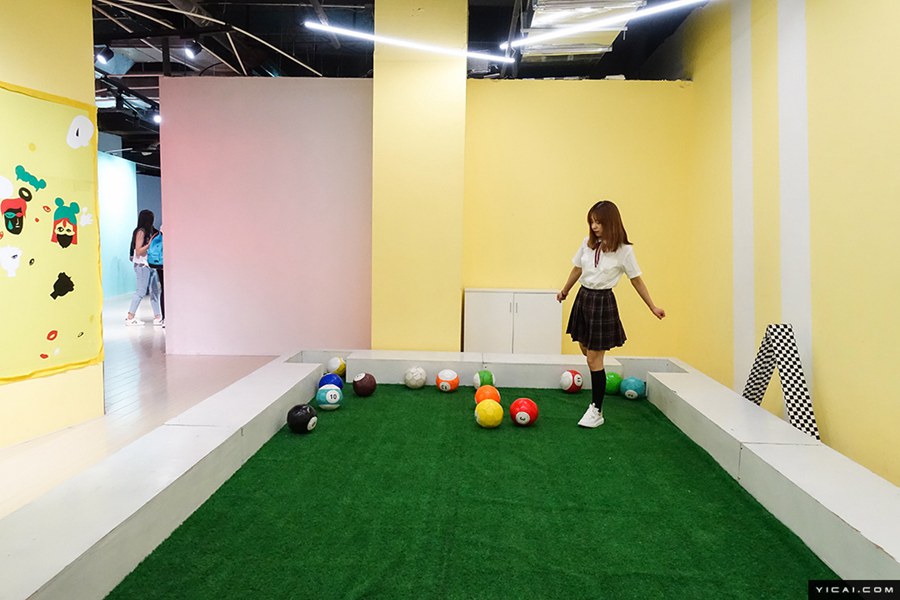 上海の商業(yè)施設(shè)に4連休中「不思議なストレス解消館」登場