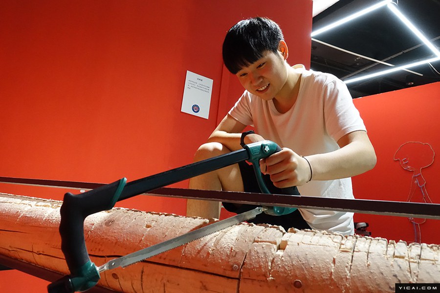 上海の商業(yè)施設(shè)に4連休中「不思議なストレス解消館」登場(chǎng)