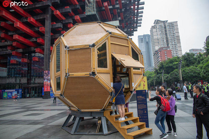 「宇宙船」の外観様子（寫真著作権は東方ICが所有のため転載禁止）。