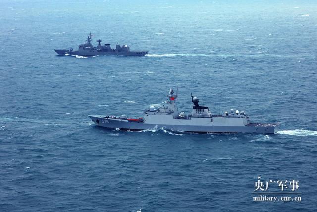 中國タイ両海軍が夜間海上遭遇戦訓練