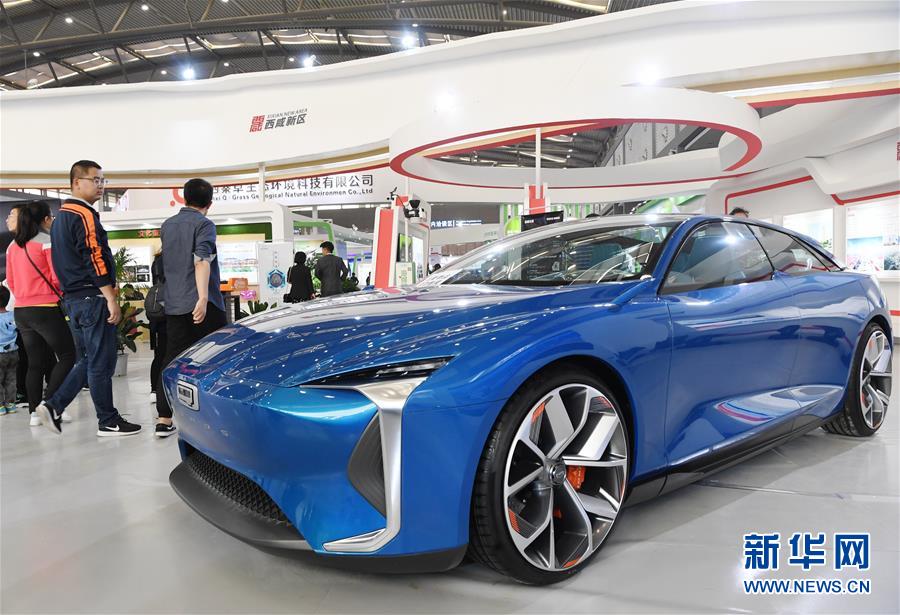 科學(xué)技術(shù)の成果を展示　シルクロード國(guó)際博覧會(huì)