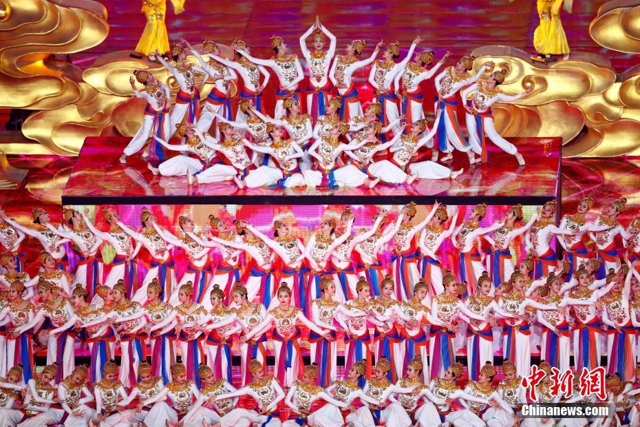 見(jiàn)どころ満載のアジア文化カーニバル