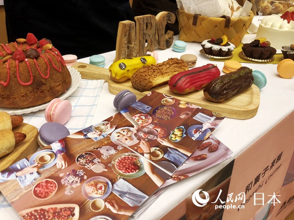 日本大使館が北京で春の交流會開催