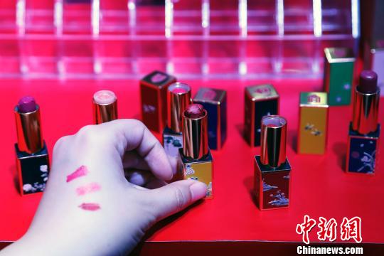 文化クリエイティブグッズ約5千種類紹介する博覧會(huì)が一般公開　上海