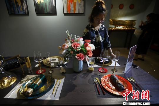 現(xiàn)代の生活彩る伝統(tǒng)の技　南京金箔を使った文化クリエイティブグッズ