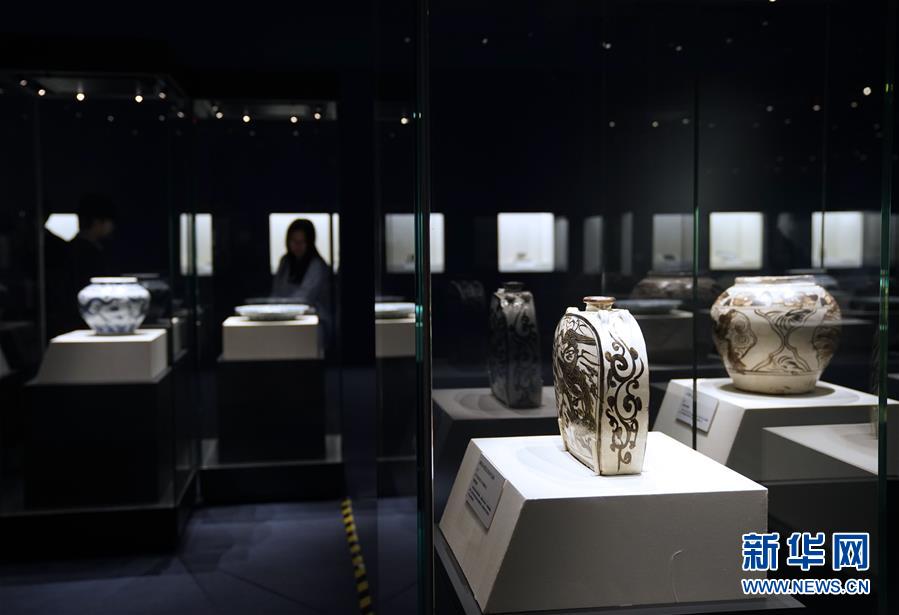 元代の陶磁器特別展が中國(guó)國(guó)家博物館で開幕