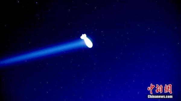 中國産エアロスタット、7000メートルの滯空高度で世界記録を更新