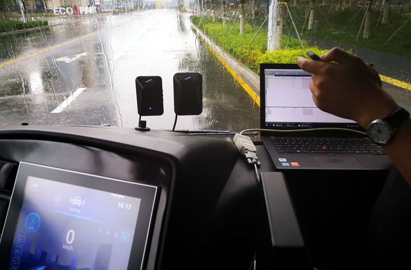 世界初のスマート路線バス、天津市で試験運(yùn)行