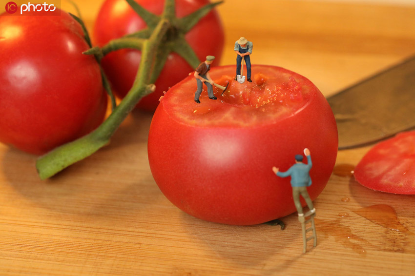 張◆さんのミニチュア?フィギュア作品（寫真著作権は東方ICが所有のため転載禁止）。