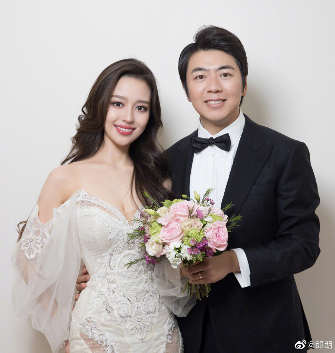ピアノが結(jié)んだ縁？世界的ピアニストの郎朗さんが結(jié)婚！