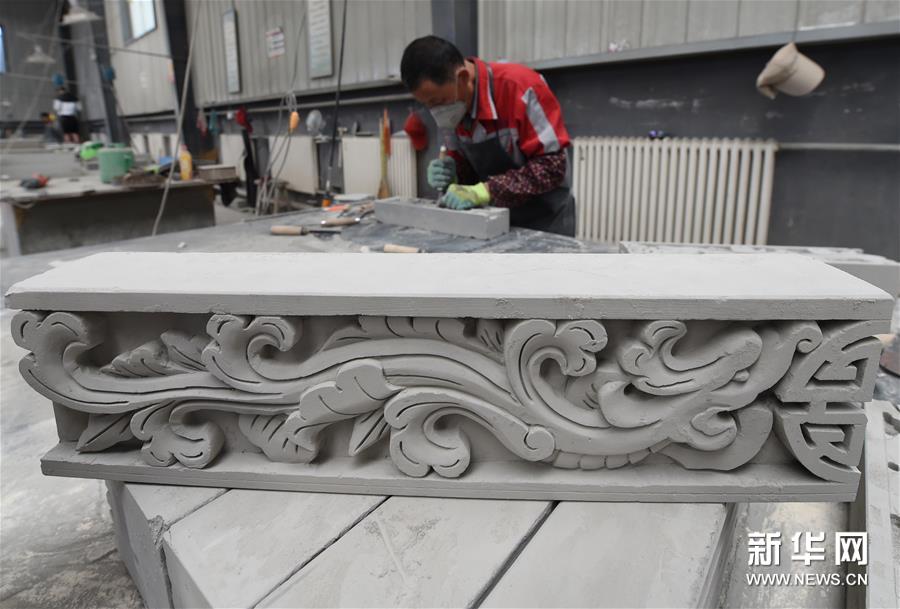 彫刻刀で咲かせるれんがの花「臨夏磚雕」 甘粛省