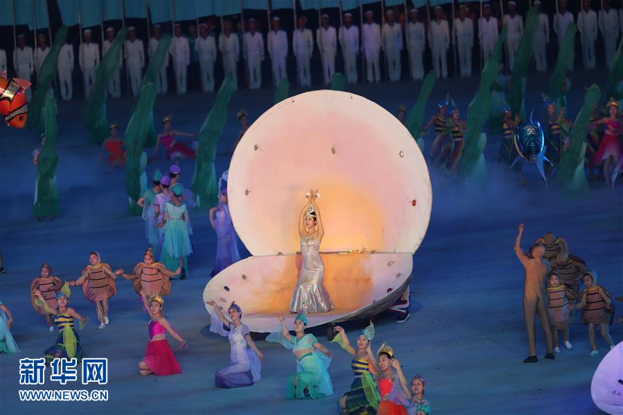 朝鮮のマスゲーム?蕓術(shù)パフォーマンスが平壌で初演