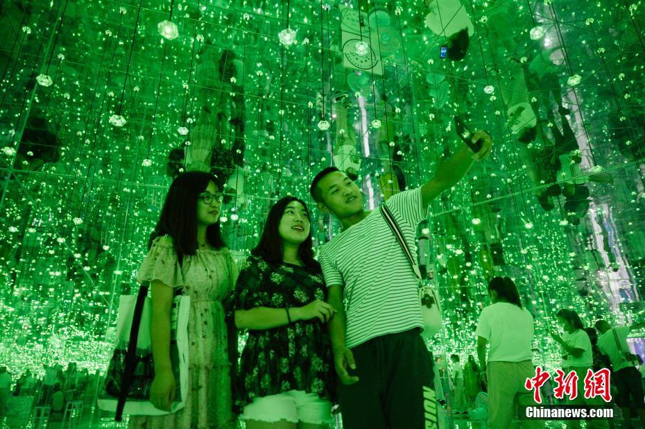 煌めく星空を存分に堪能　フフホトの「星空博物館」が話(huà)題に