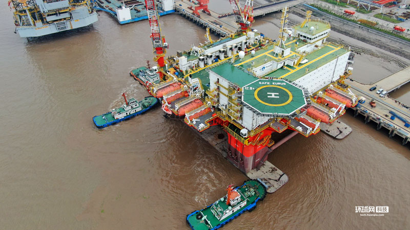 世界最先端の半潛水式海洋生活サービスプラットフォームが試験航行