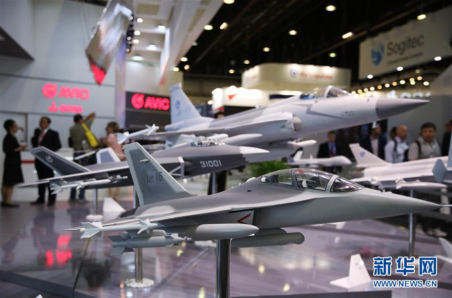 中國航空?宇宙企業(yè)、パリ航空ショーに登場