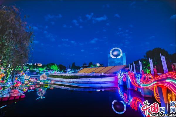 35萬(wàn)平方メートルにわたり広がる幻想的な光景　中國(guó)長(zhǎng)春納涼燈會(huì)