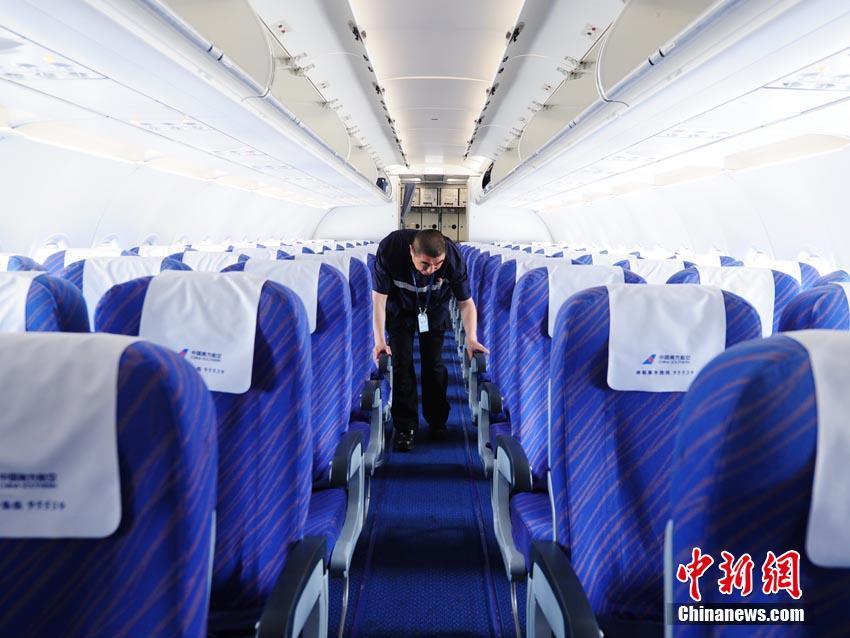 親子二代の航空整備士　地上で抱く「青空の夢(mèng)」