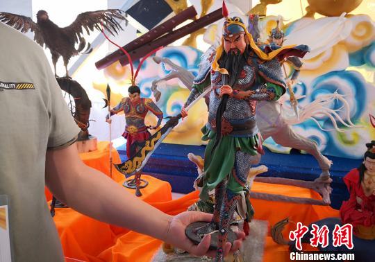 「三國志」の登場人物をしん粉細工で作り伝統(tǒng)文化を発揚する蘭州の蕓術家