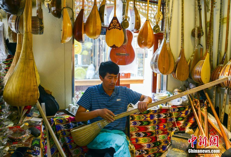 夏が來(lái)た！新疆に行こう！