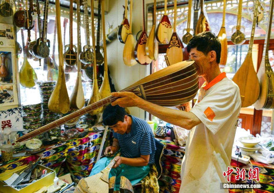 夏が來た！新疆に行こう！