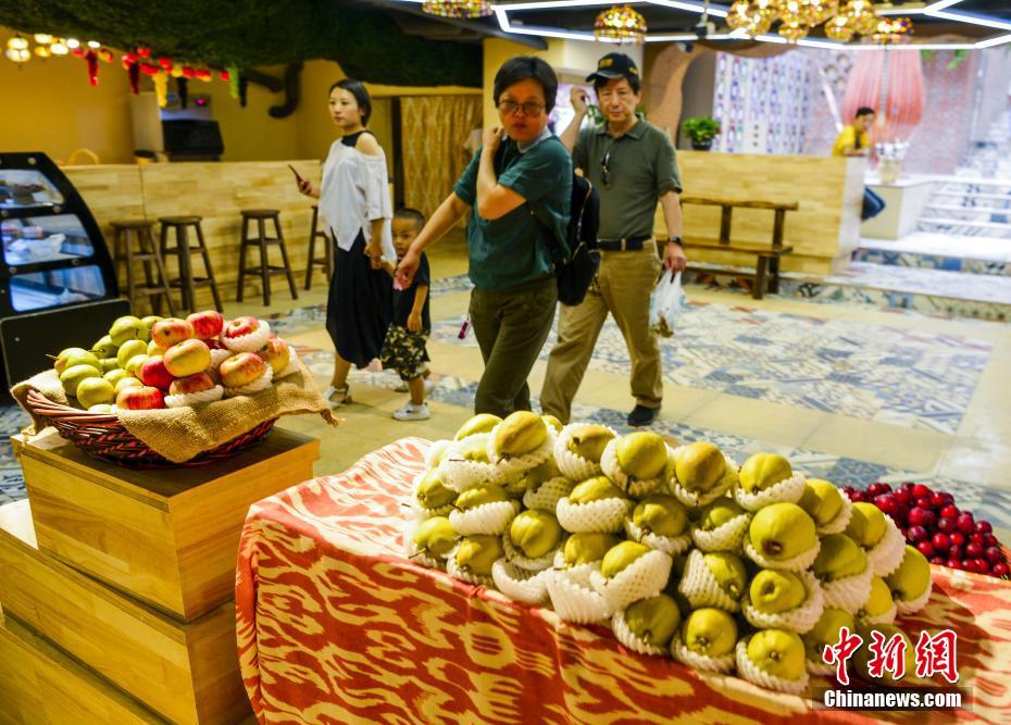 夏が來た！新疆に行こう！