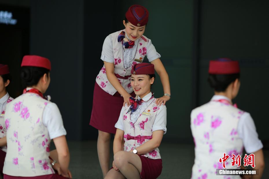 ダイヤ改正控えトレーニングに勵む高速鉄道の乗務(wù)員たち　重慶