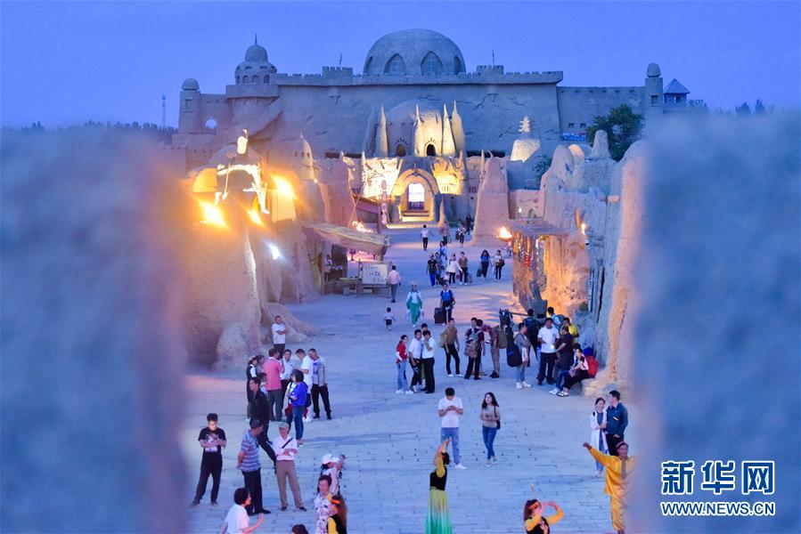 新疆に夏が來た！