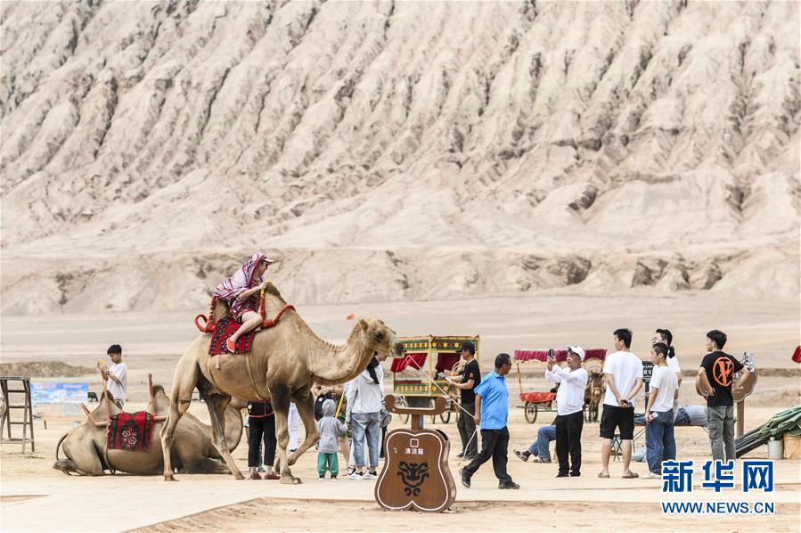 新疆に夏が來た！