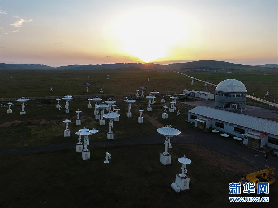 明安図草原の「天眼」の秘密に迫る