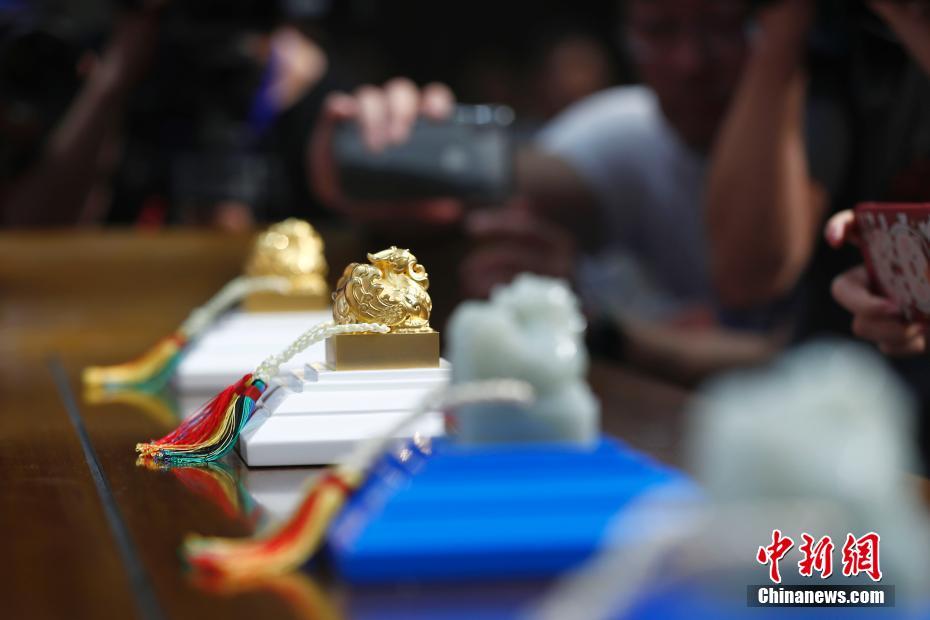 北京冬季オリンピック大會初のロゴ印章特許商品がまもなく発売