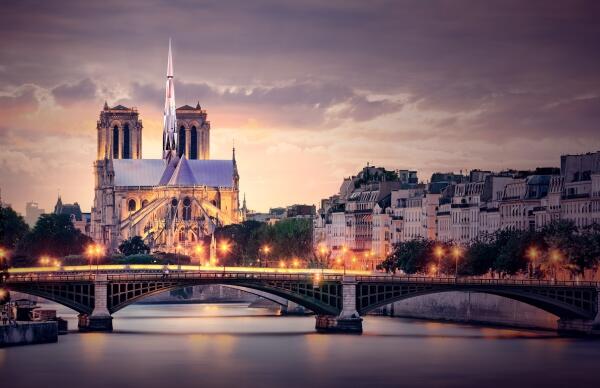 ノートルダム大聖堂屋根設(shè)計(jì)コンペで中國人建築士が優(yōu)勝