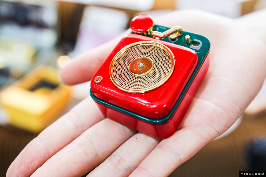 上海ブックフェア開幕　出展図書16萬點