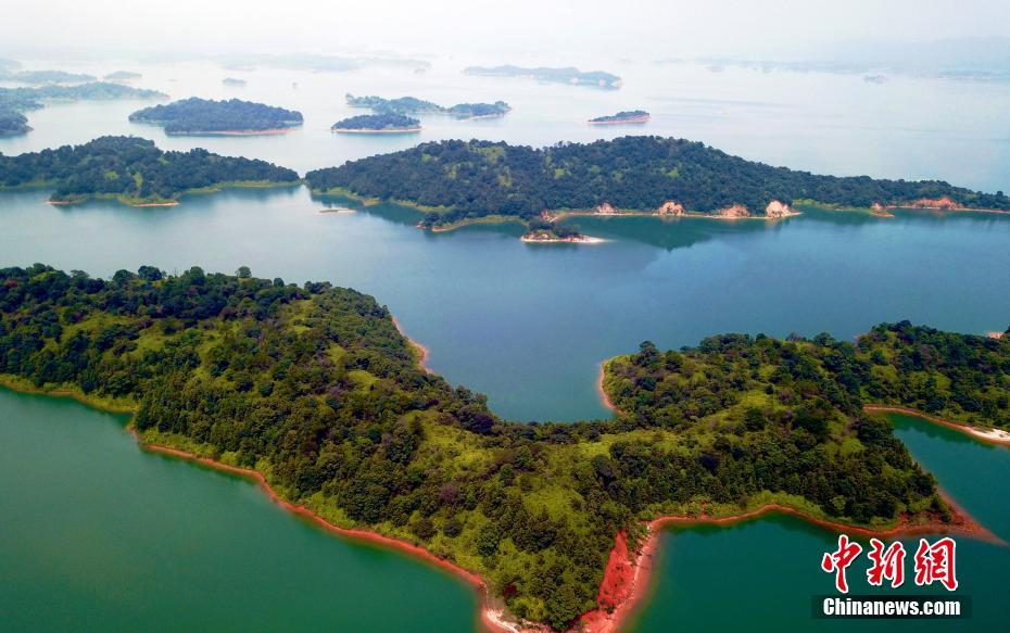 絶景広がる中國(guó)華南地區(qū)最大の湖?萬緑湖　広東省